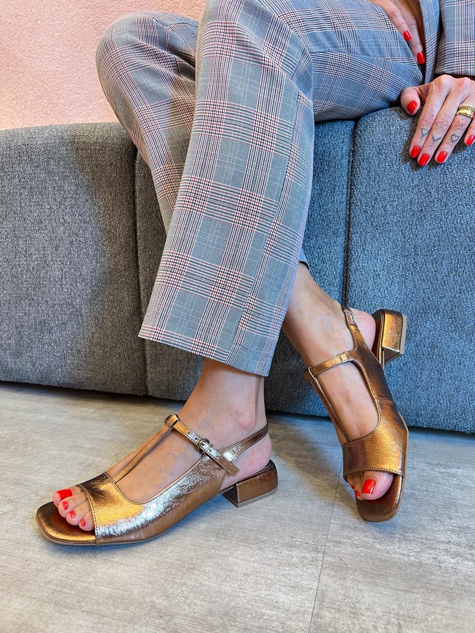 Rasteira Capri Bronze