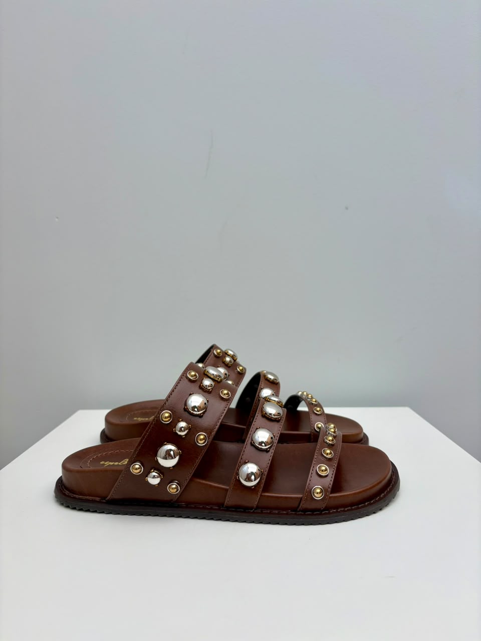 Birken Verona, Marrom