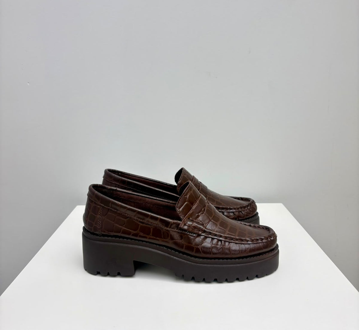 Mocassim Tamires, Marrom