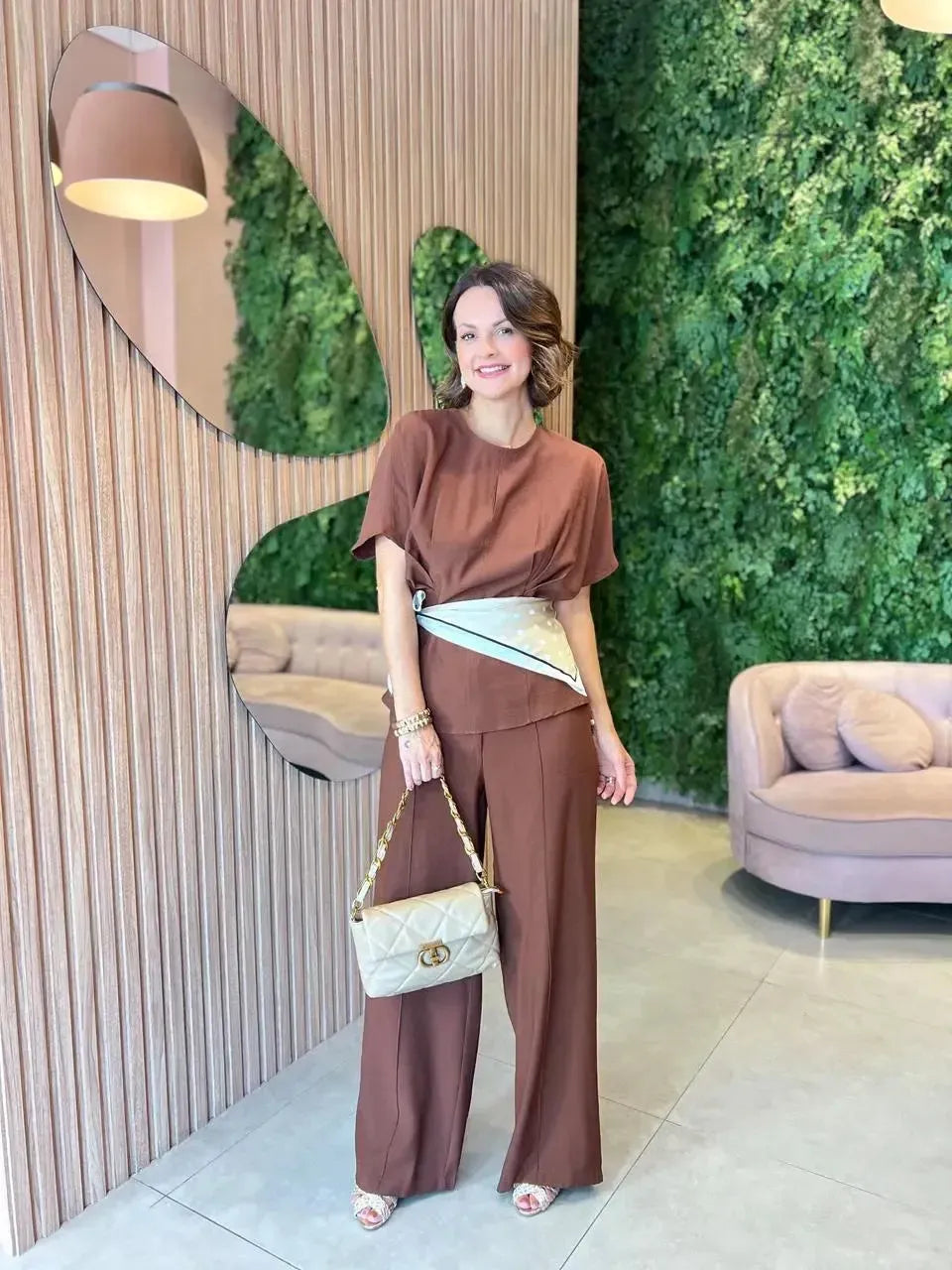 Conjunto Marrante Blusa + Calça com Cinto, Marrom