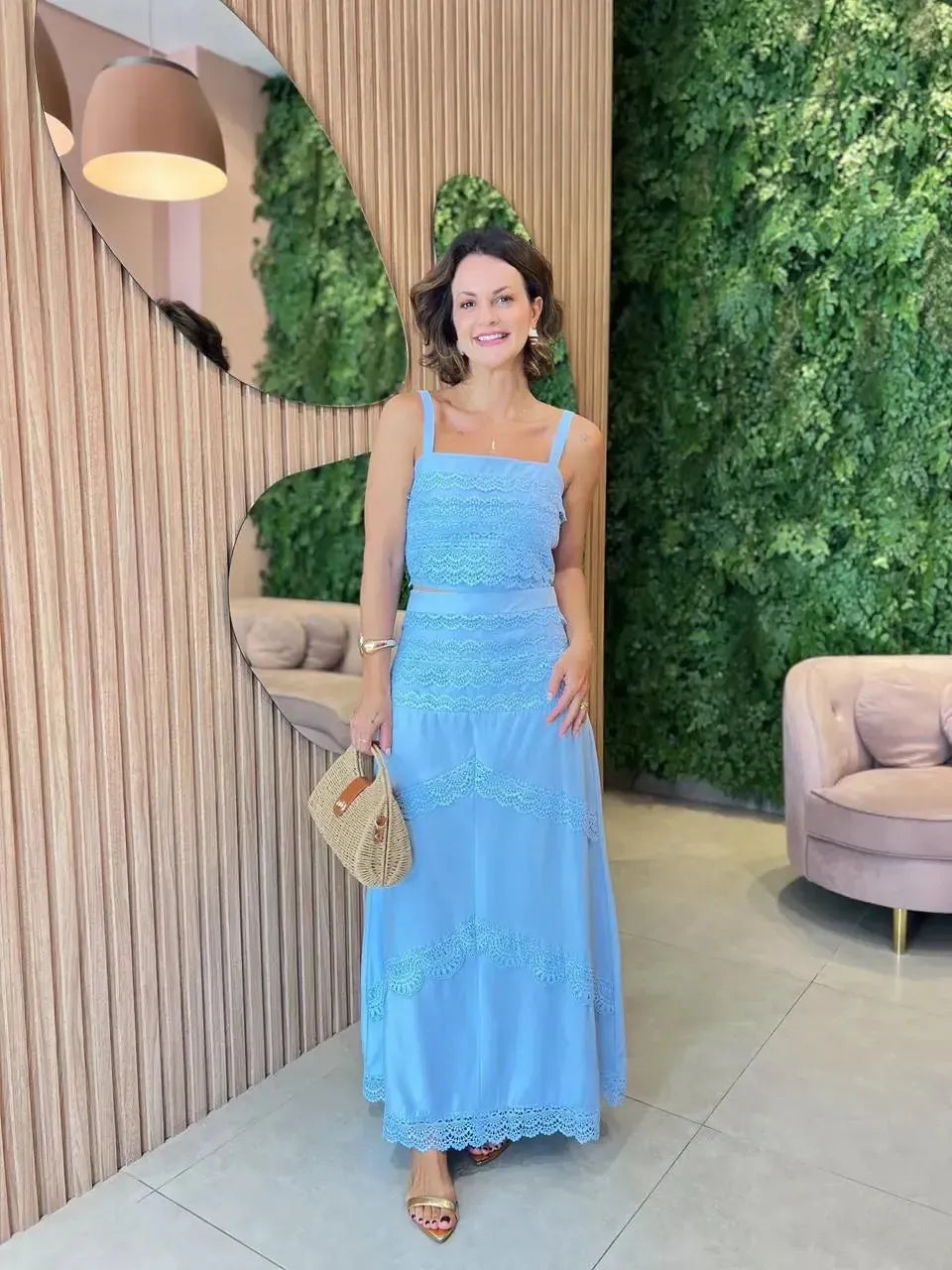 Conjunto de Renda Saia Longa + Cropped, Azul