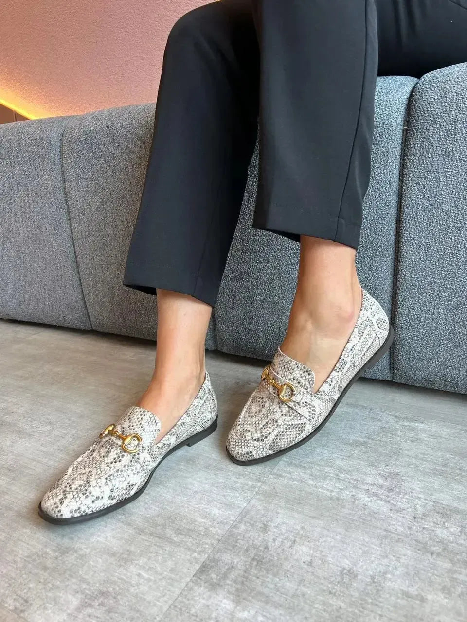 Mocassim Olivia, Piton