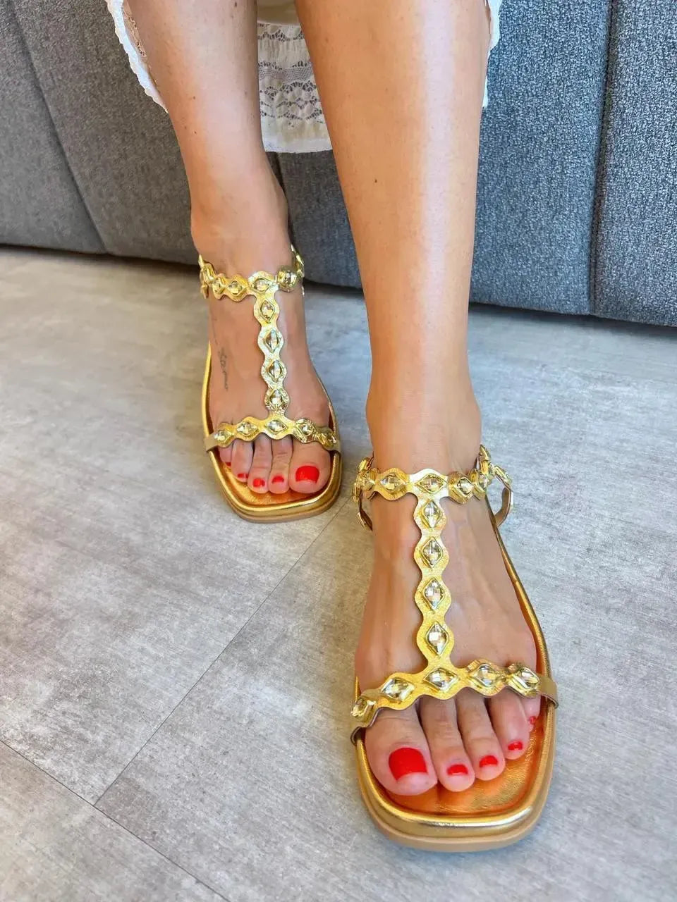 Papete Erika, Dourada