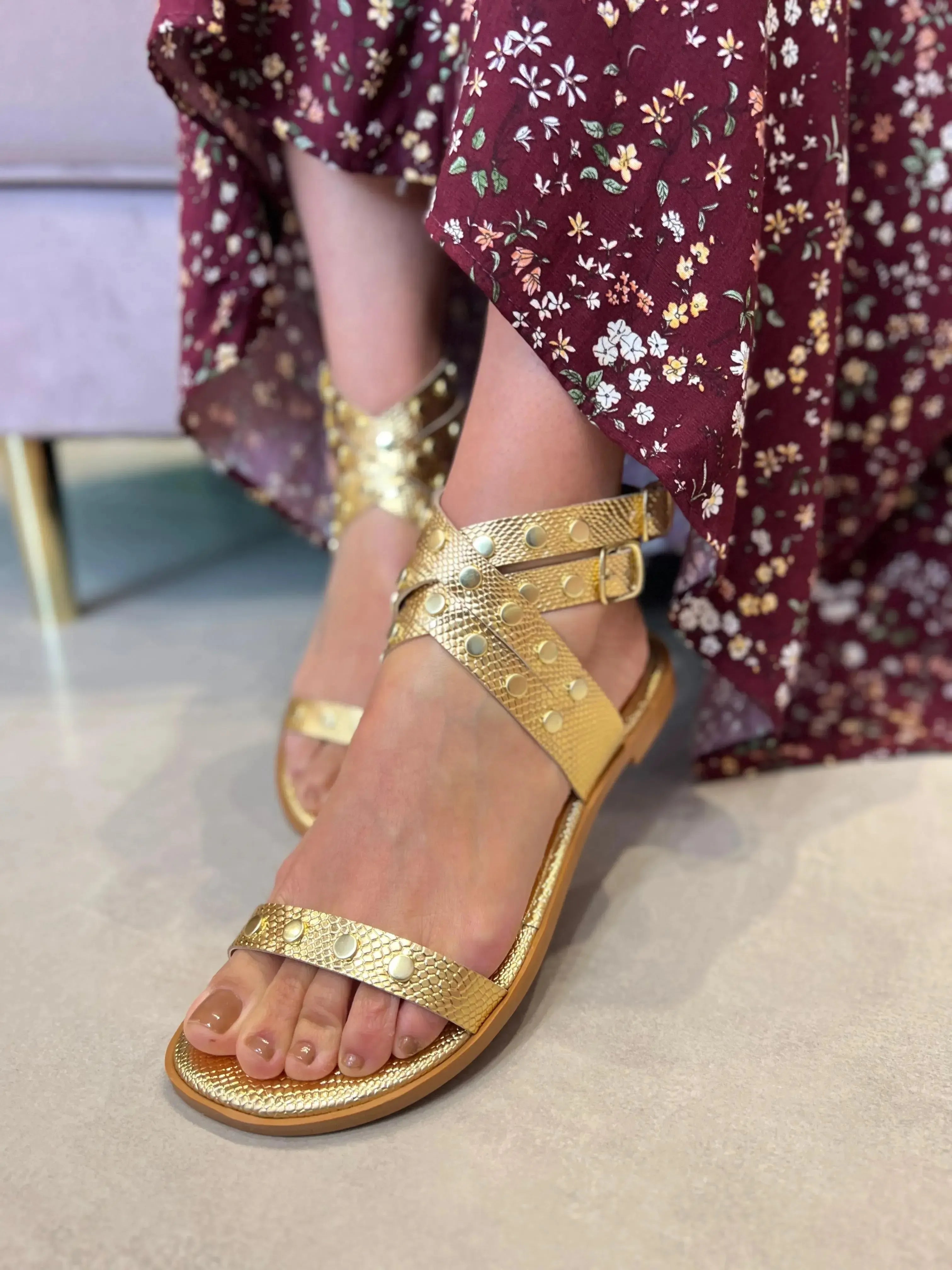 Rasteira Lily Dourada