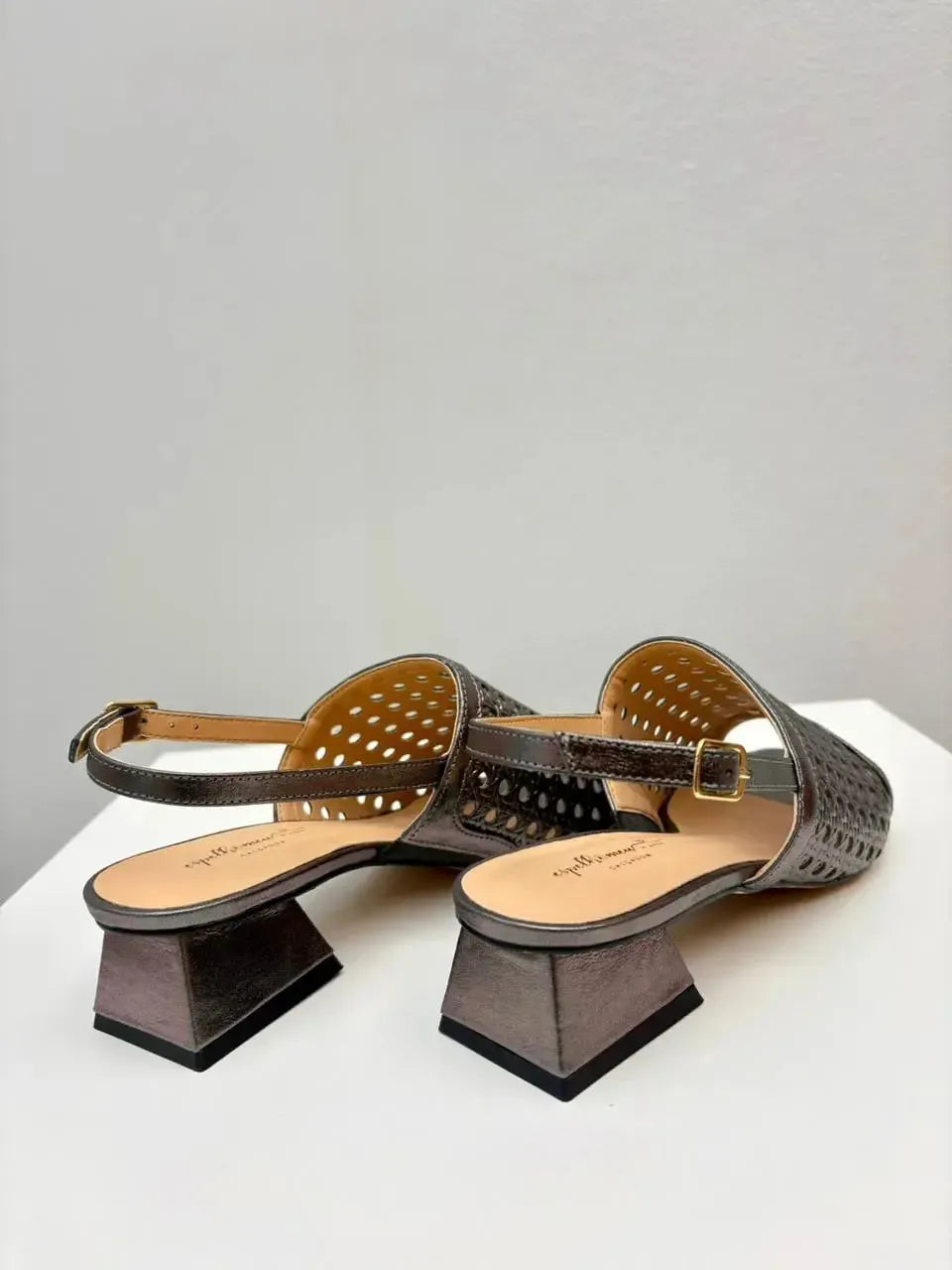 Sandália Helô, Prata Velho