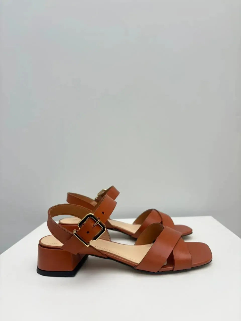 Sandália Lia, Aperol