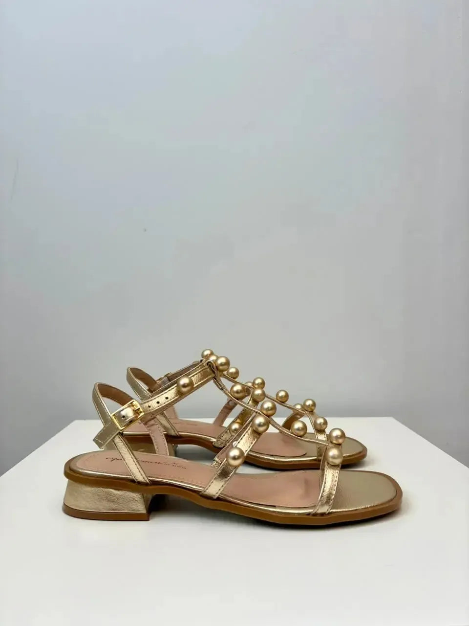 Sandália Perola, Ouro Light