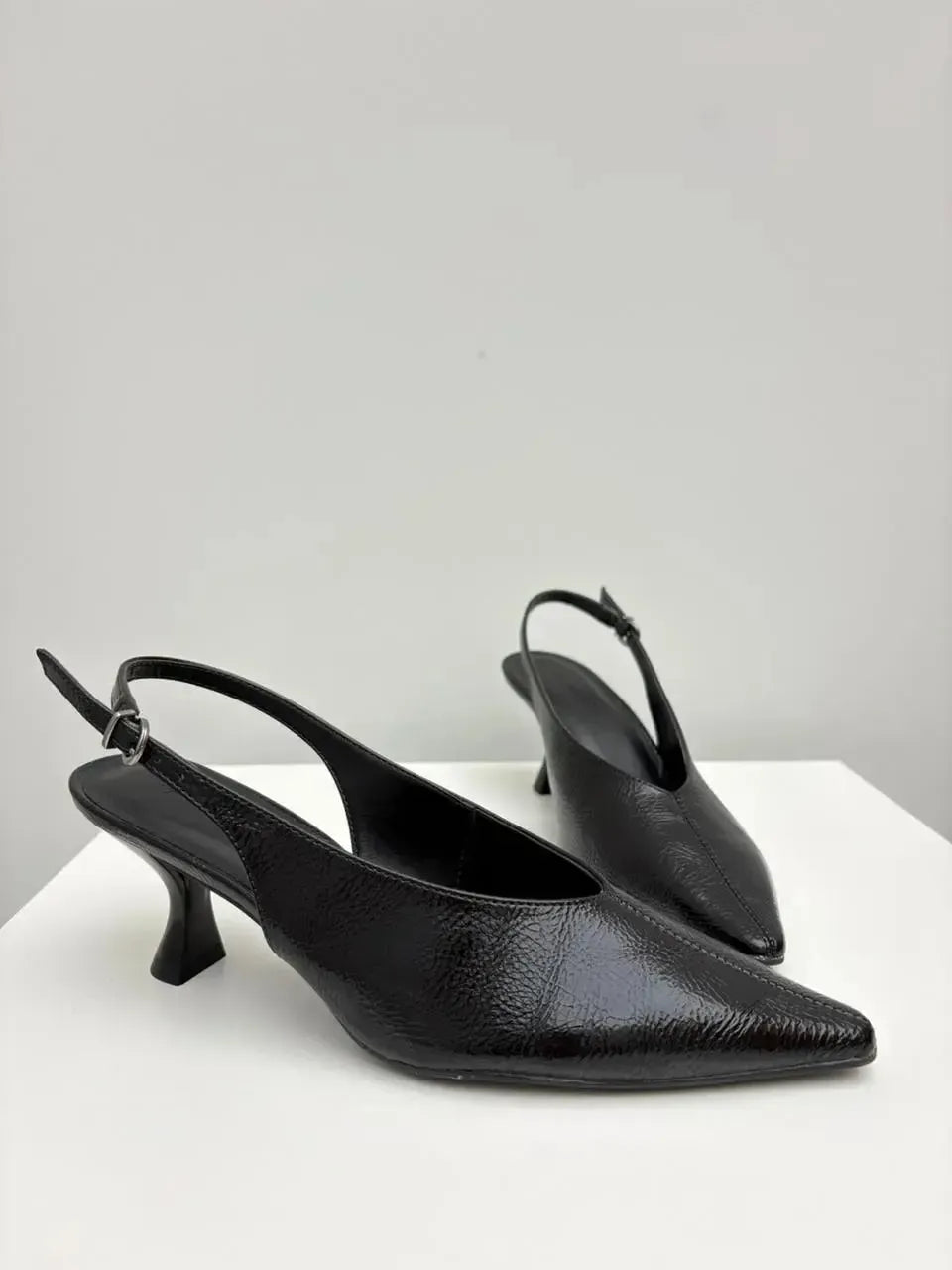 Scarpin Aline Slingback, Preto