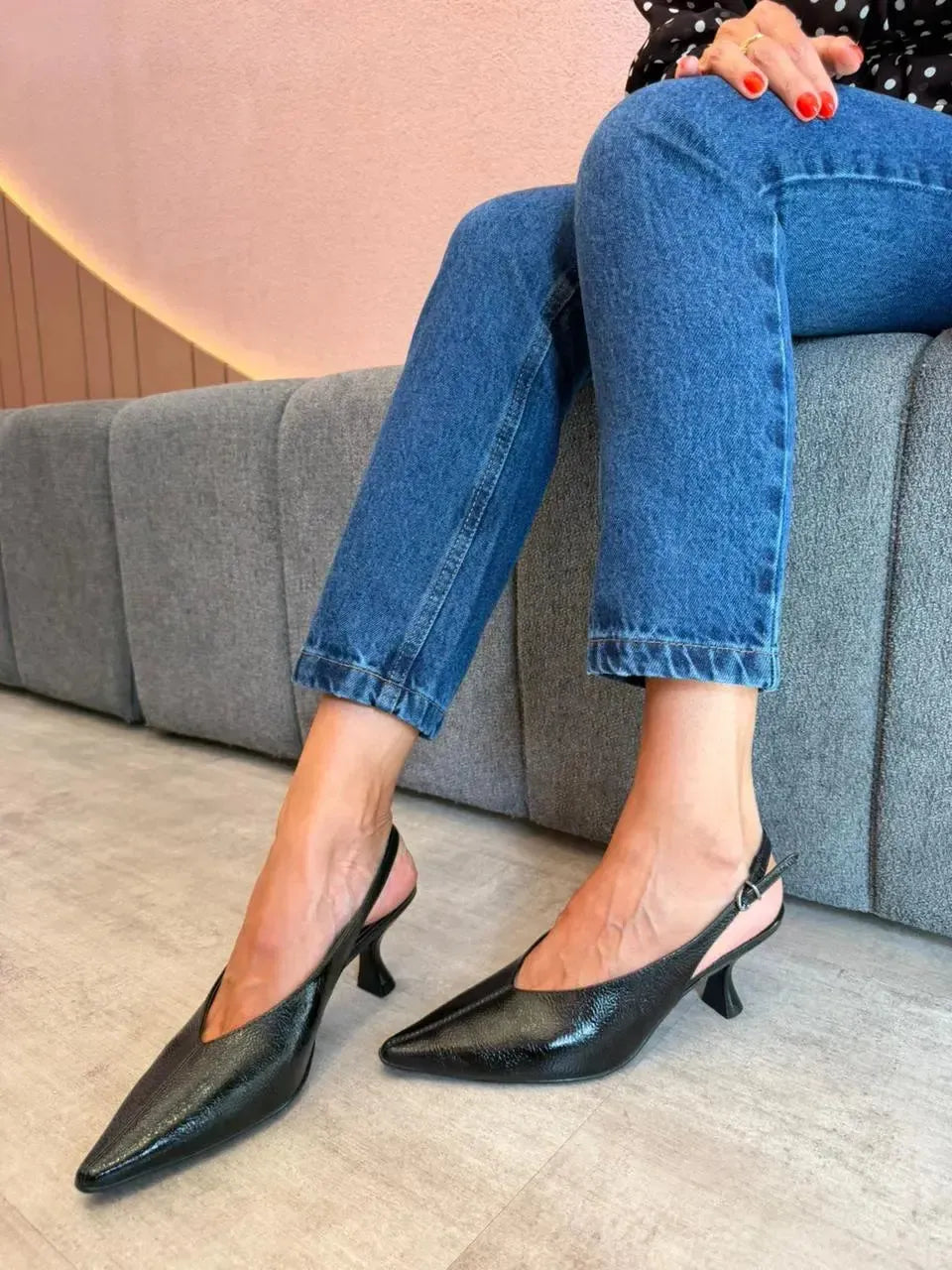 Scarpin Aline Slingback, Preto