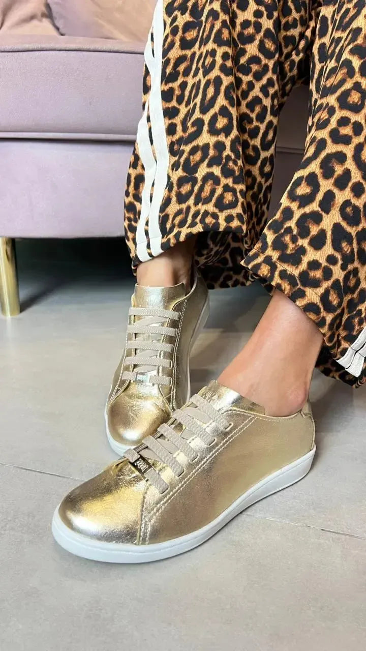 Tênis Lisa Ouro Light