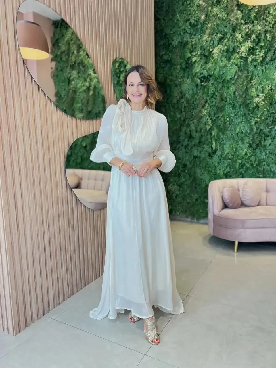 Vestido Longo em Chiffon Acetinado, Off White