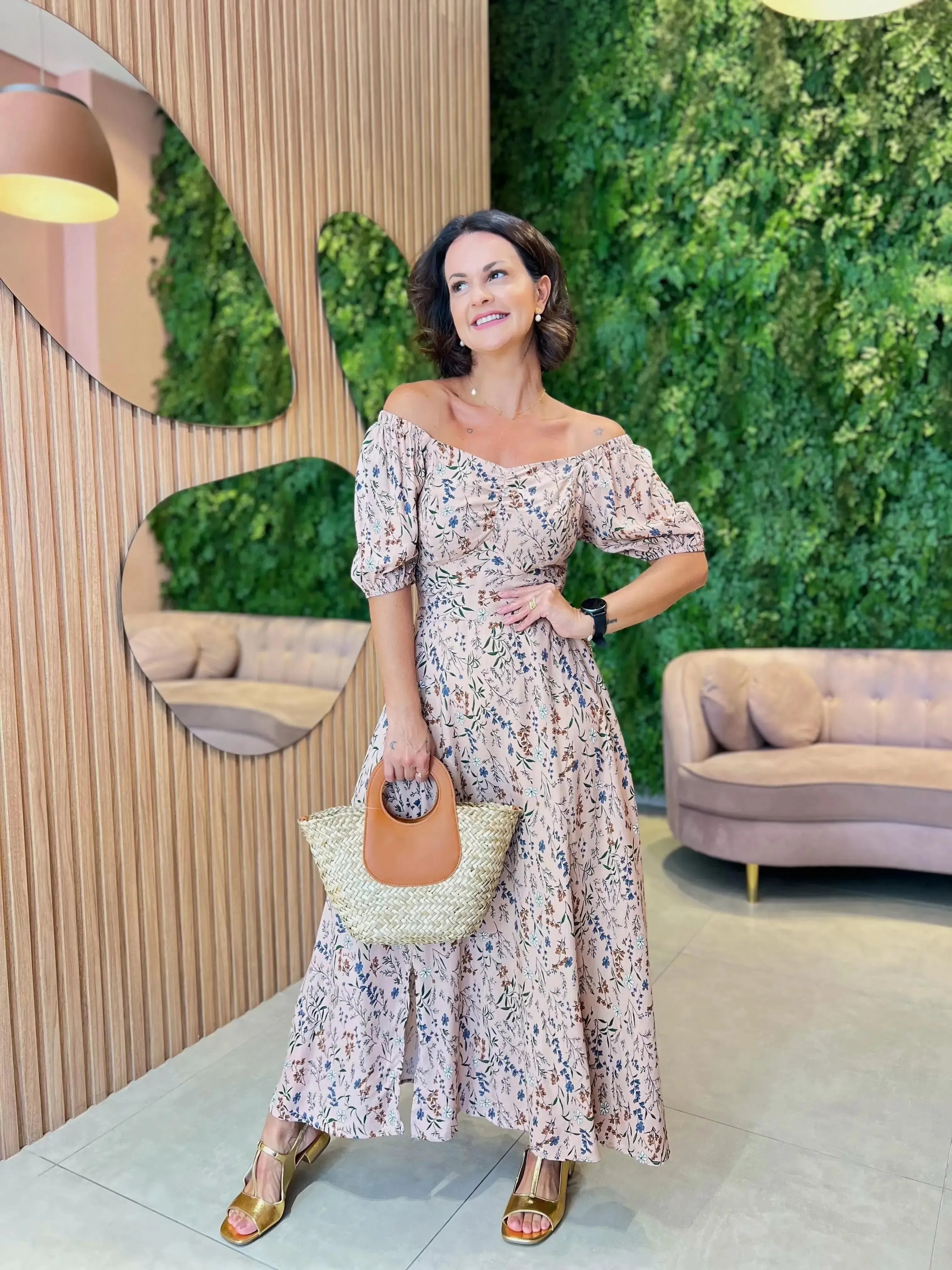 Vestido com Drapeado no Busto, Rose Floral