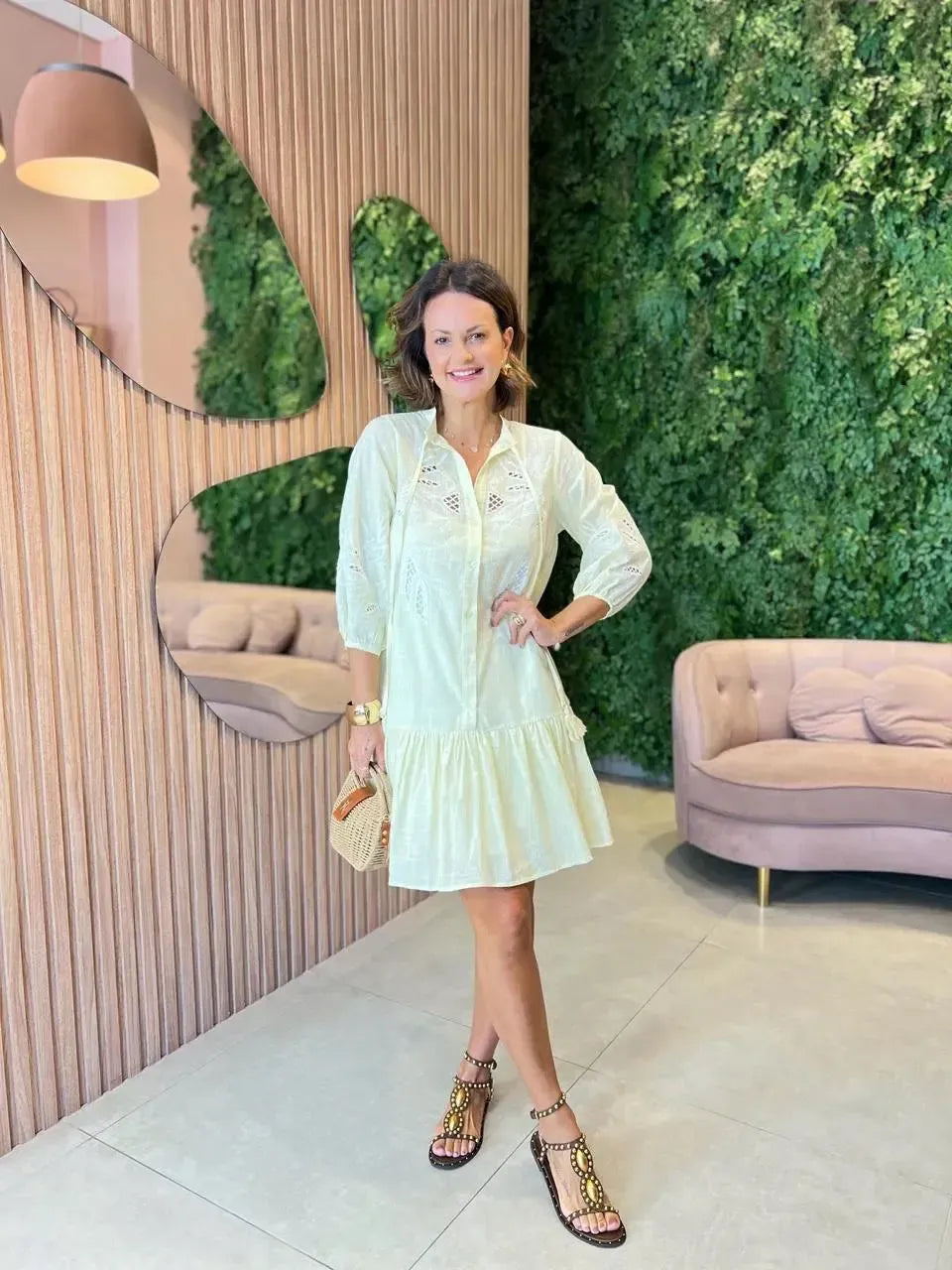 Vestido curto em Algodão Bordado, Amarelo