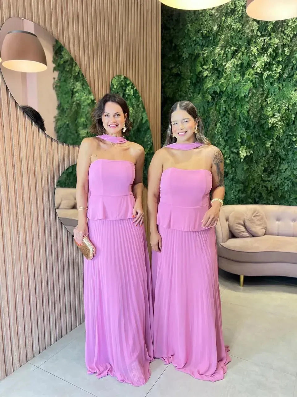 Vestido de Festa Longo sem Alça em Chiffon, Rosa