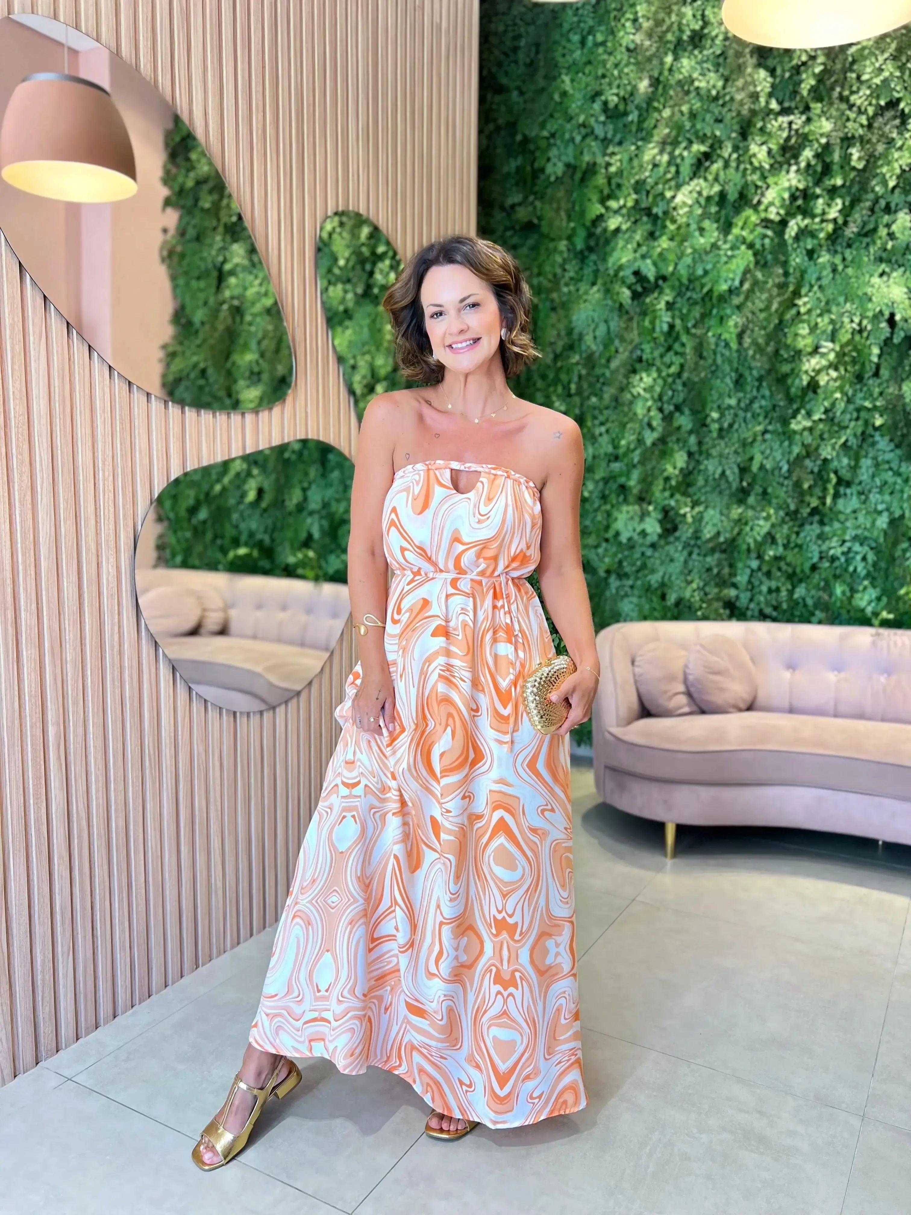 Vestido em Crepinho Sem Alça, Estampado Laranja