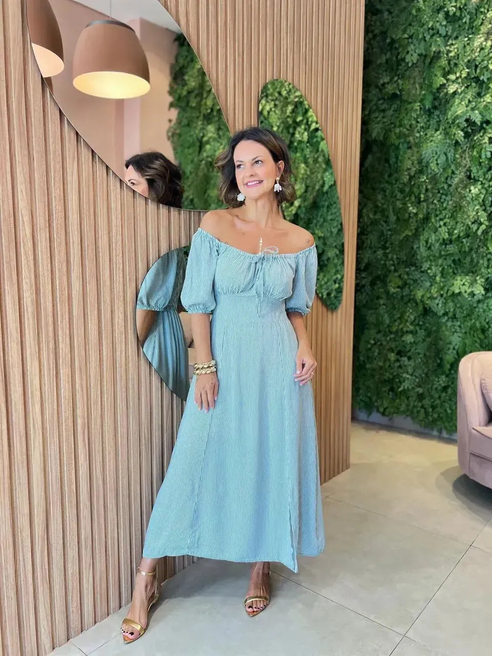 Vestido em Viscose Listrado Verde