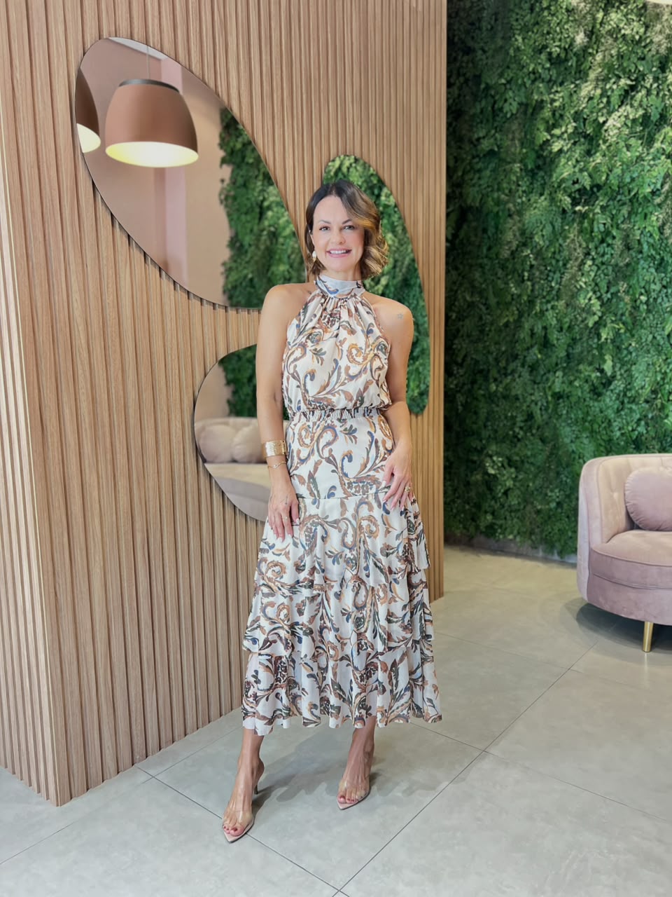Vestido em Tule com Estampa Arabesco