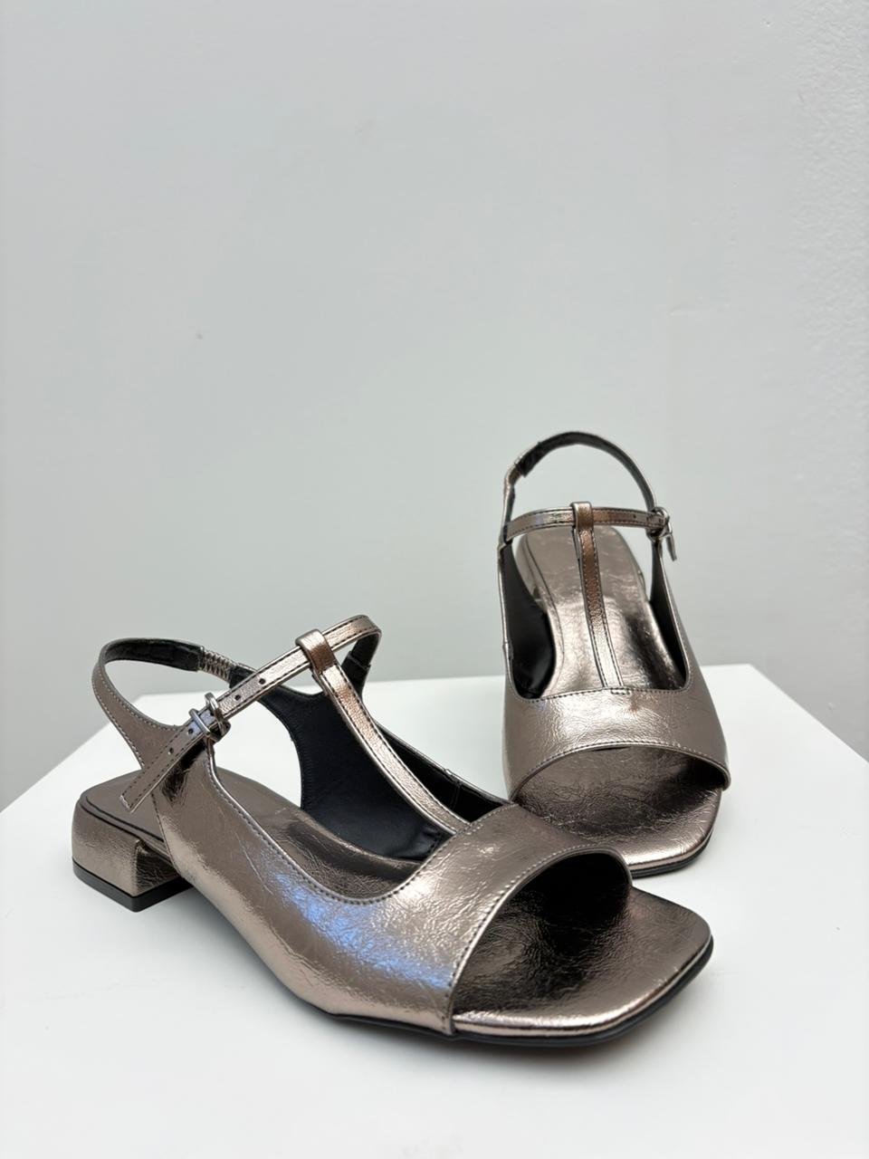 Rasteira Capri Prata Velho