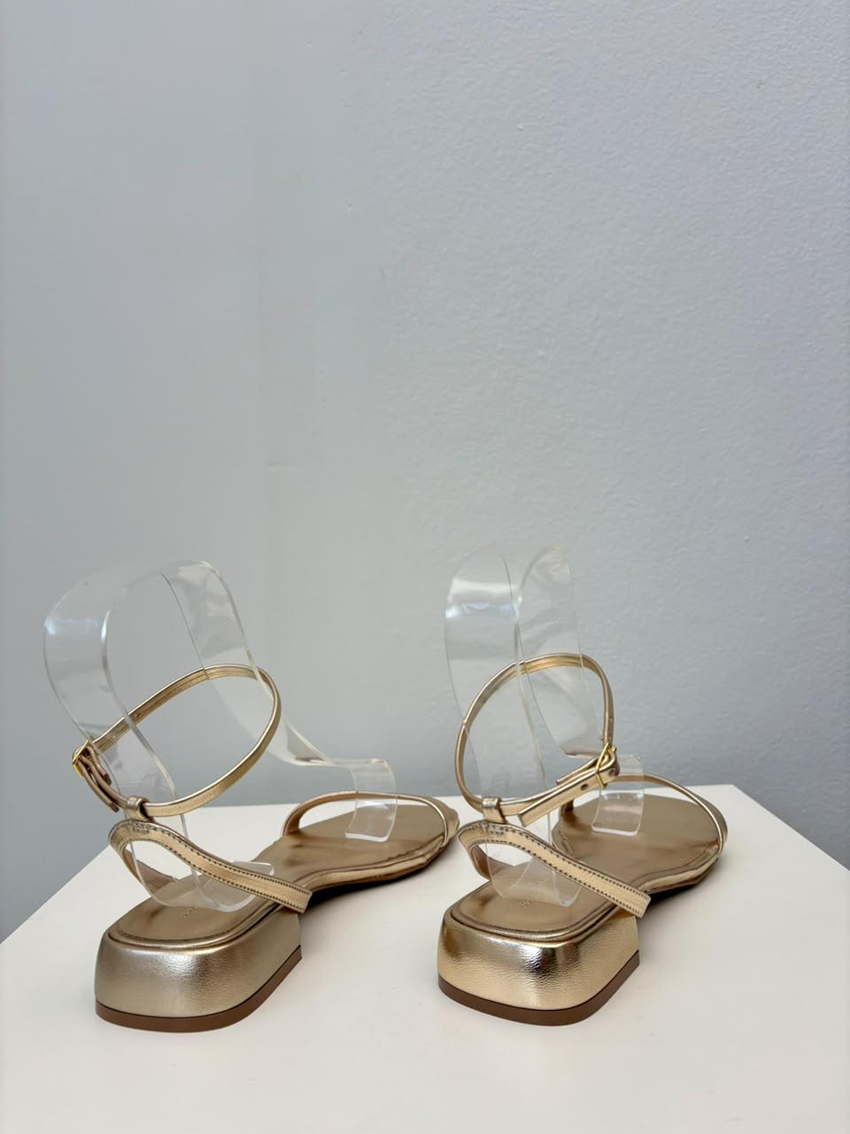 Sandália Maju, Dourada