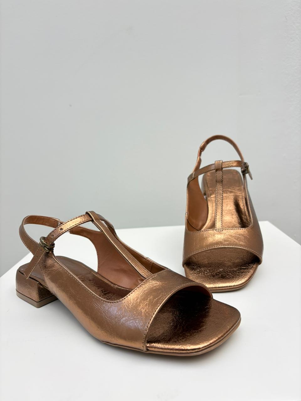 Rasteira Capri Bronze