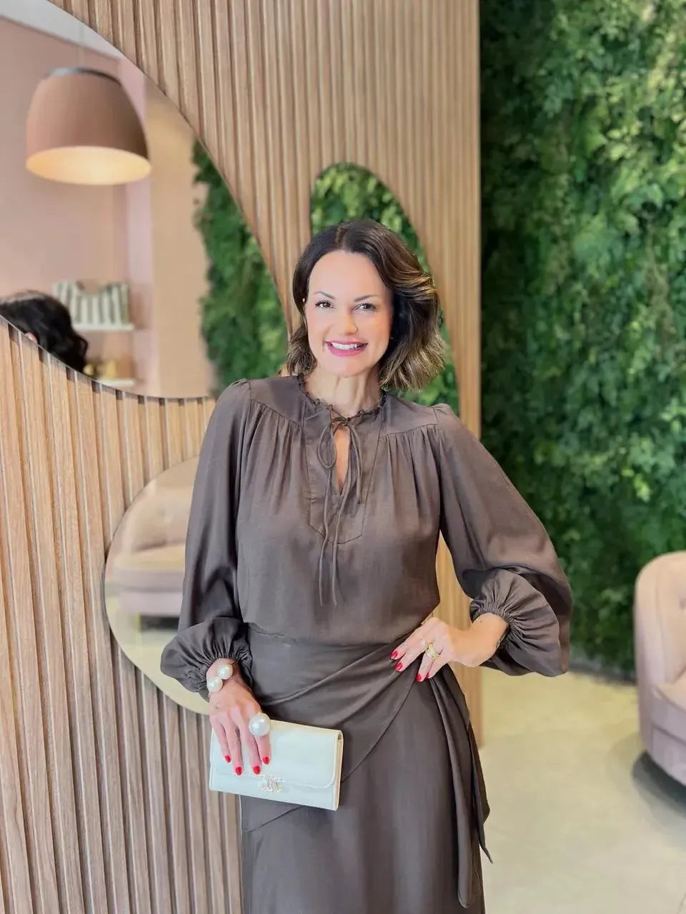 Bata com Amarração, Marrom