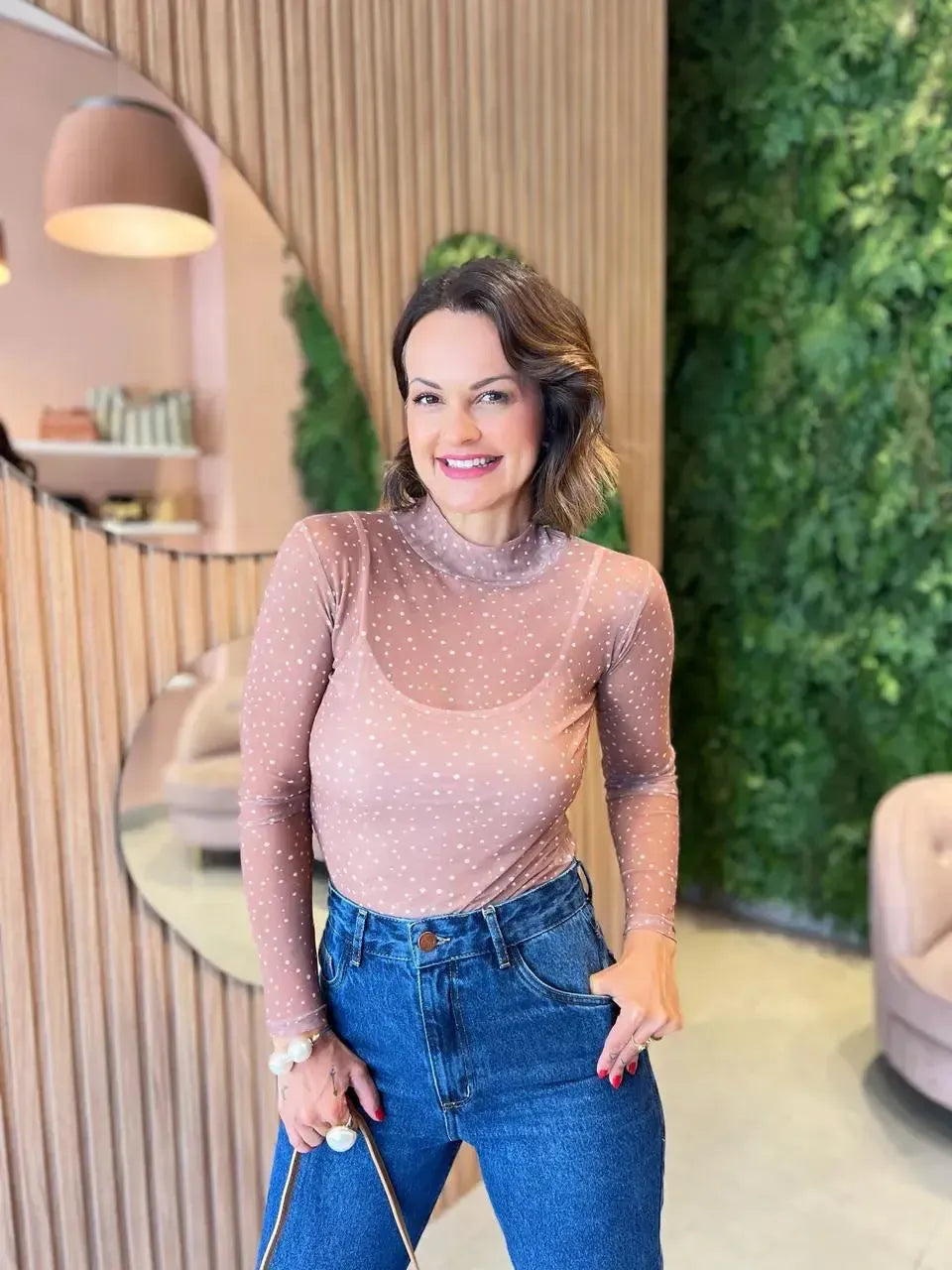 Blusa Poa em Tule Nude