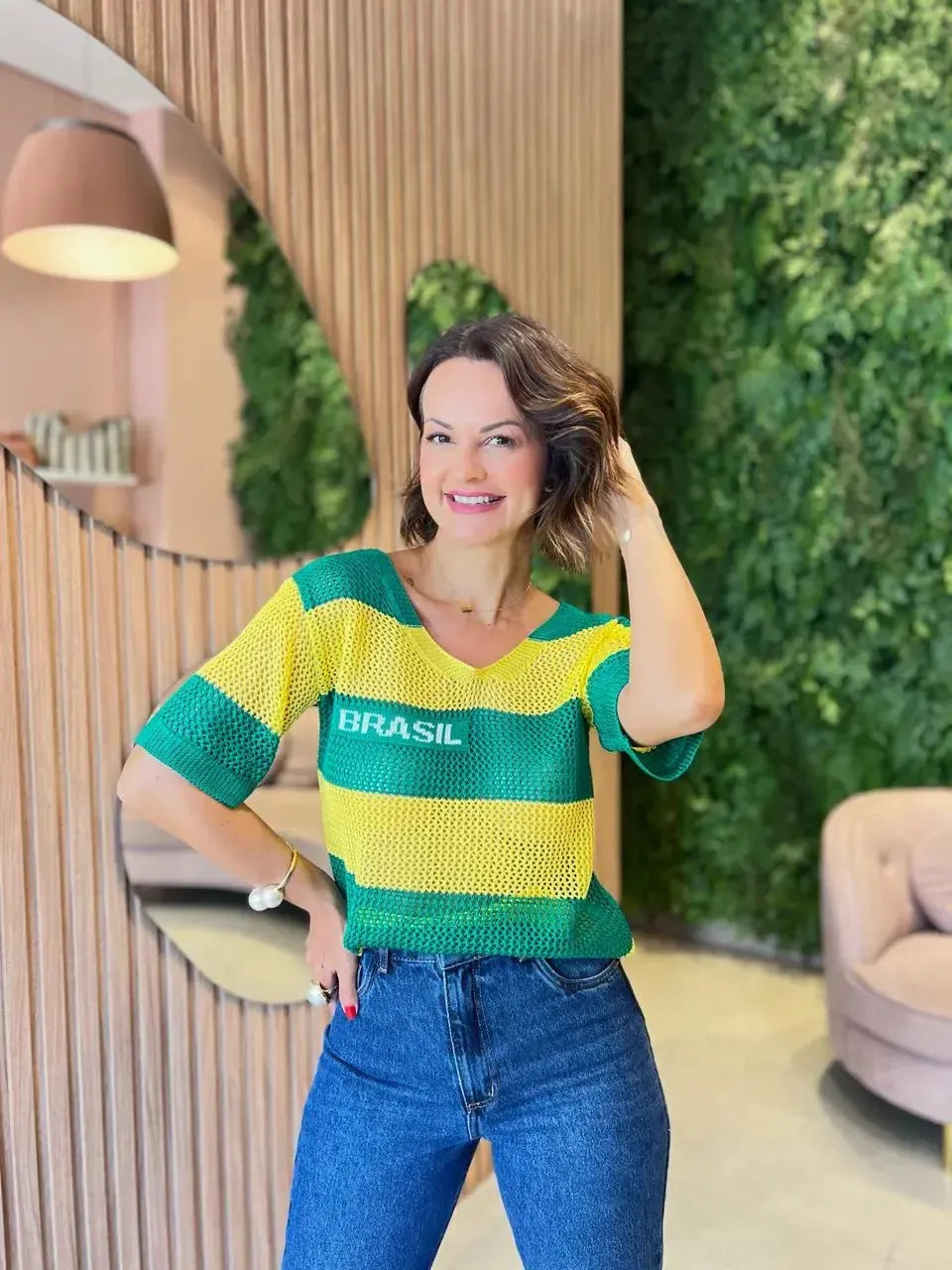Blusa em Tricô Brasil com Escrito Lateral