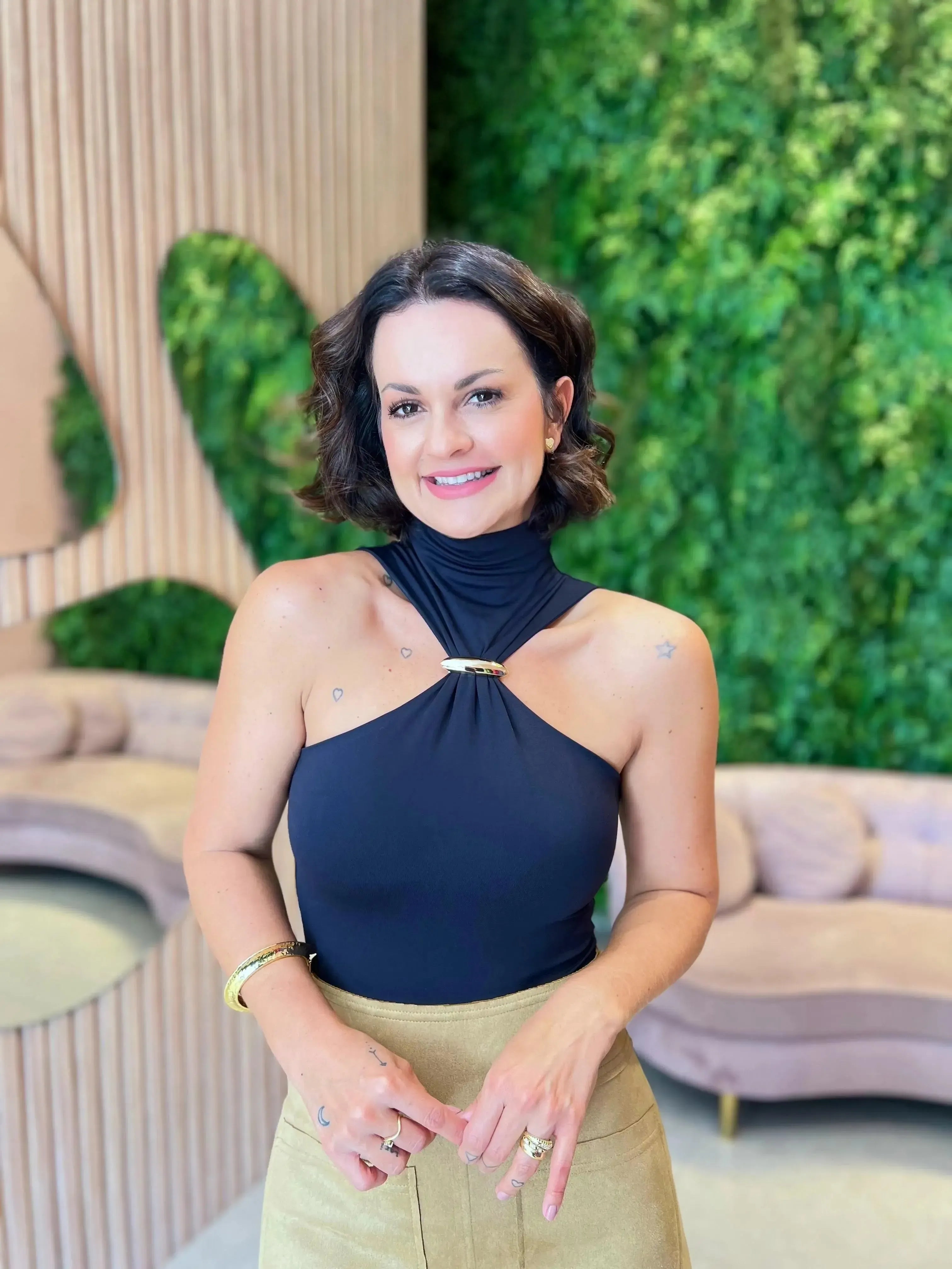 Body em Poliamida Gola Alta com Detalhe no Busto, Preto