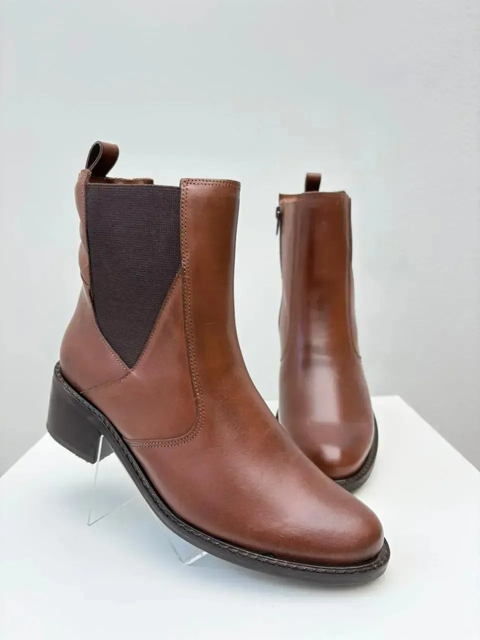 Bota Sara Caramelo