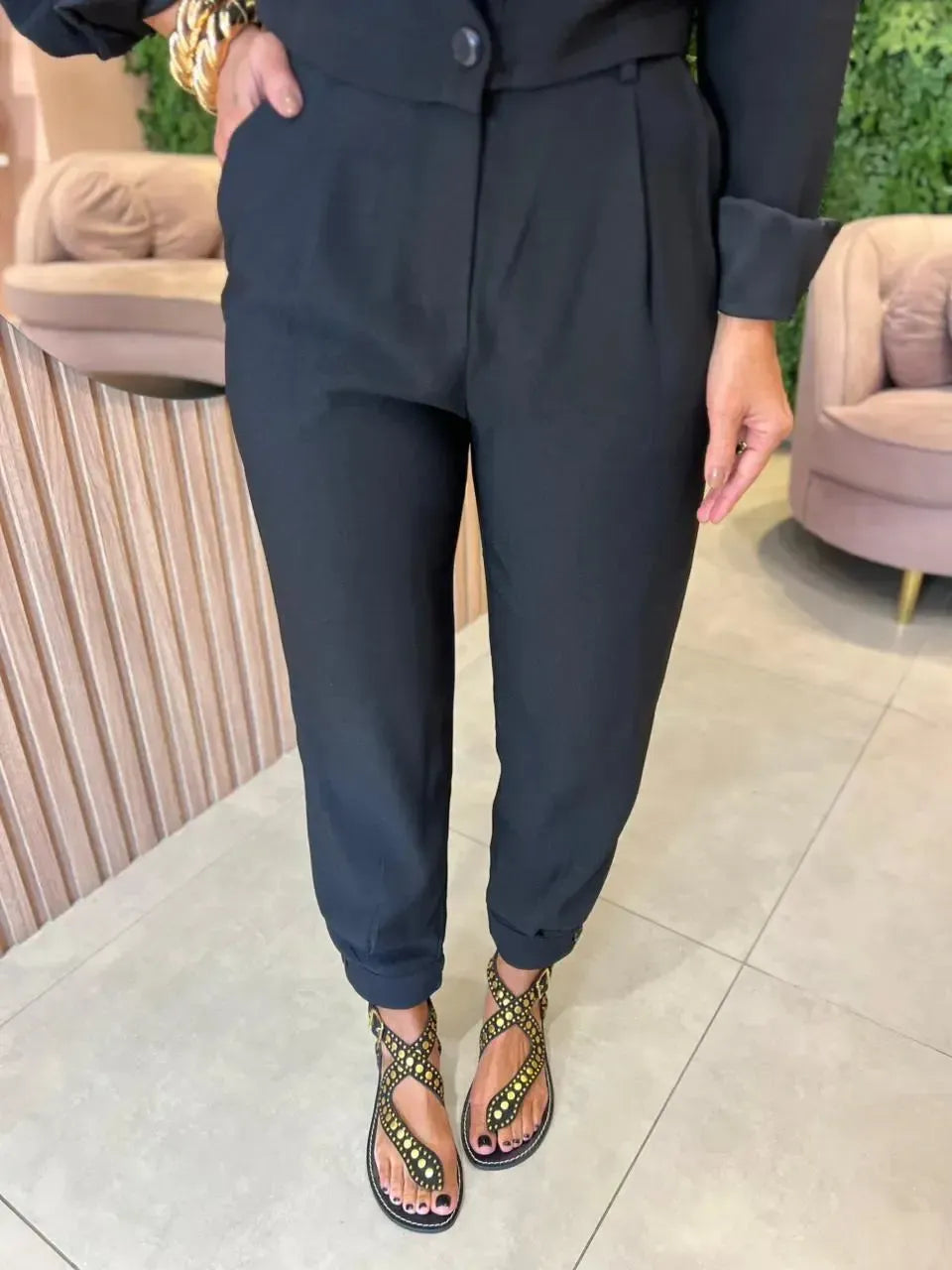 Calça Cenoura Alfaiataria, Preta