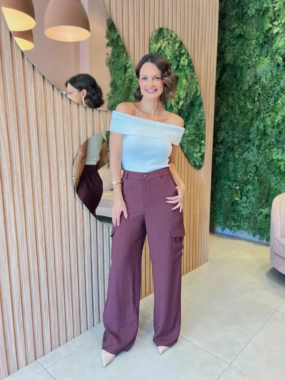 Calça Pantalona cargo, Marsala