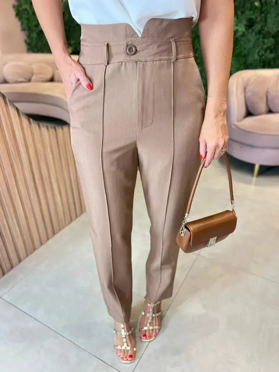 Calça Reta em Alfaiataria, Marrom