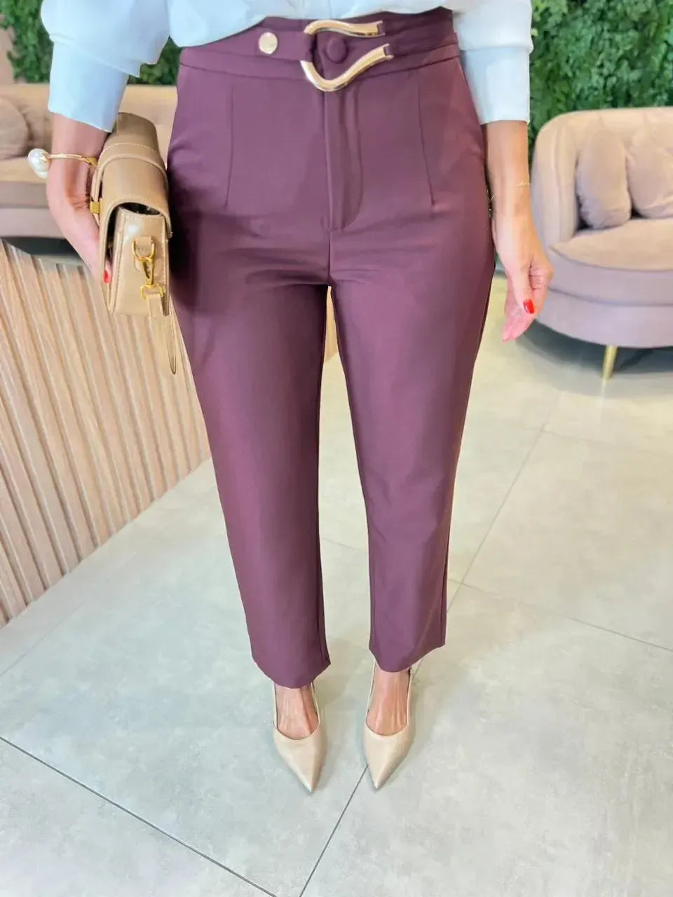 Calça com Detalhe em Alfaiataria, Marsala