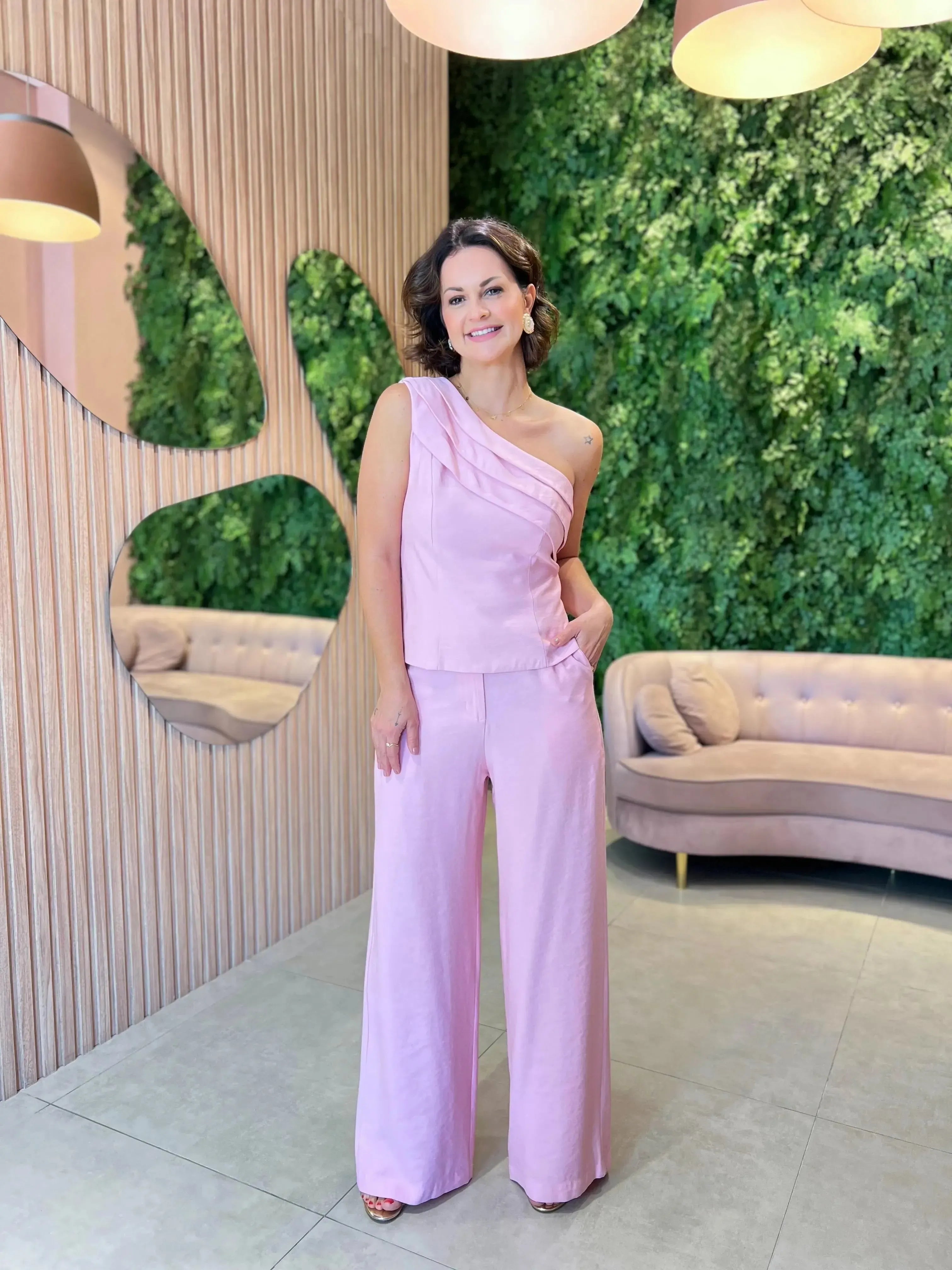 Conjunto Calça + Blusa Ombro Só com Detalhe, Rosa