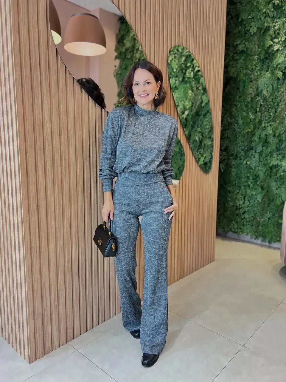 Conjunto Canelado Blusa + Calça, Cinza