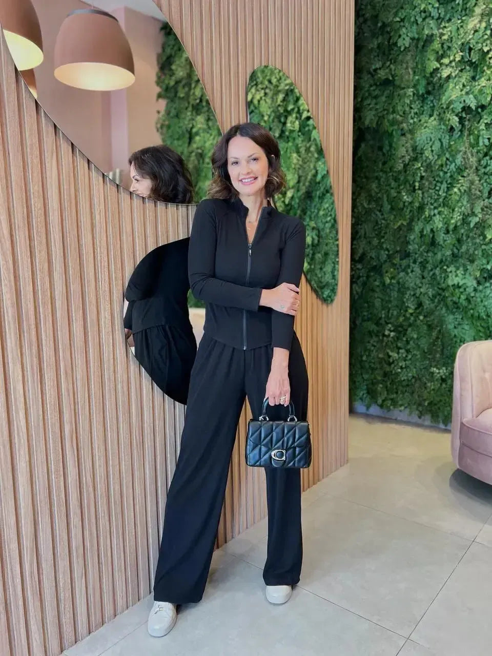 Conjunto Canelado de Lãzinha, Preto