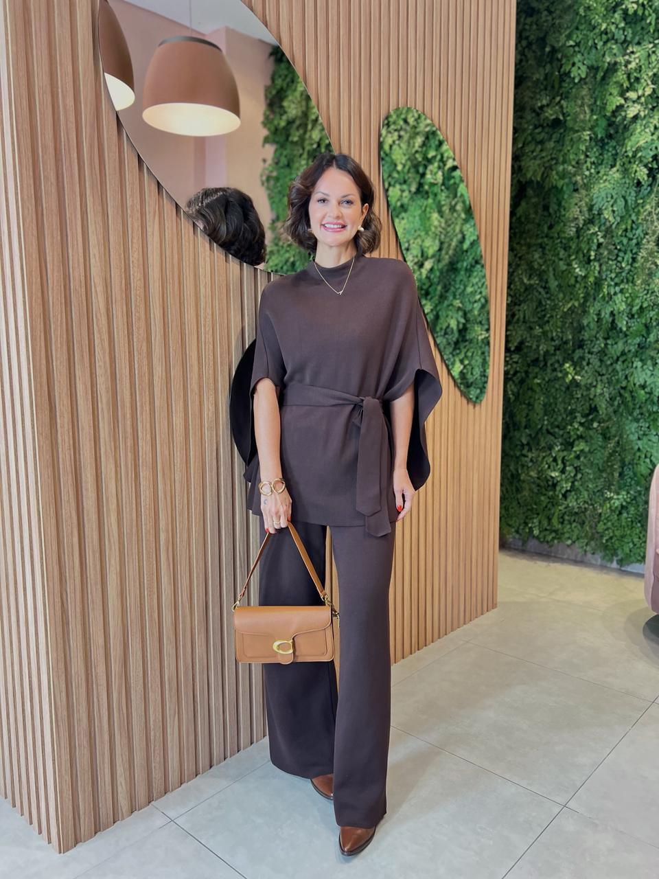 Conjunto em Tricô Modal Blusa Capa, Marrom