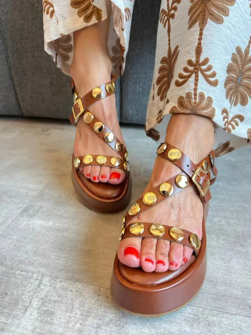 Flatform Gabi, Marrom