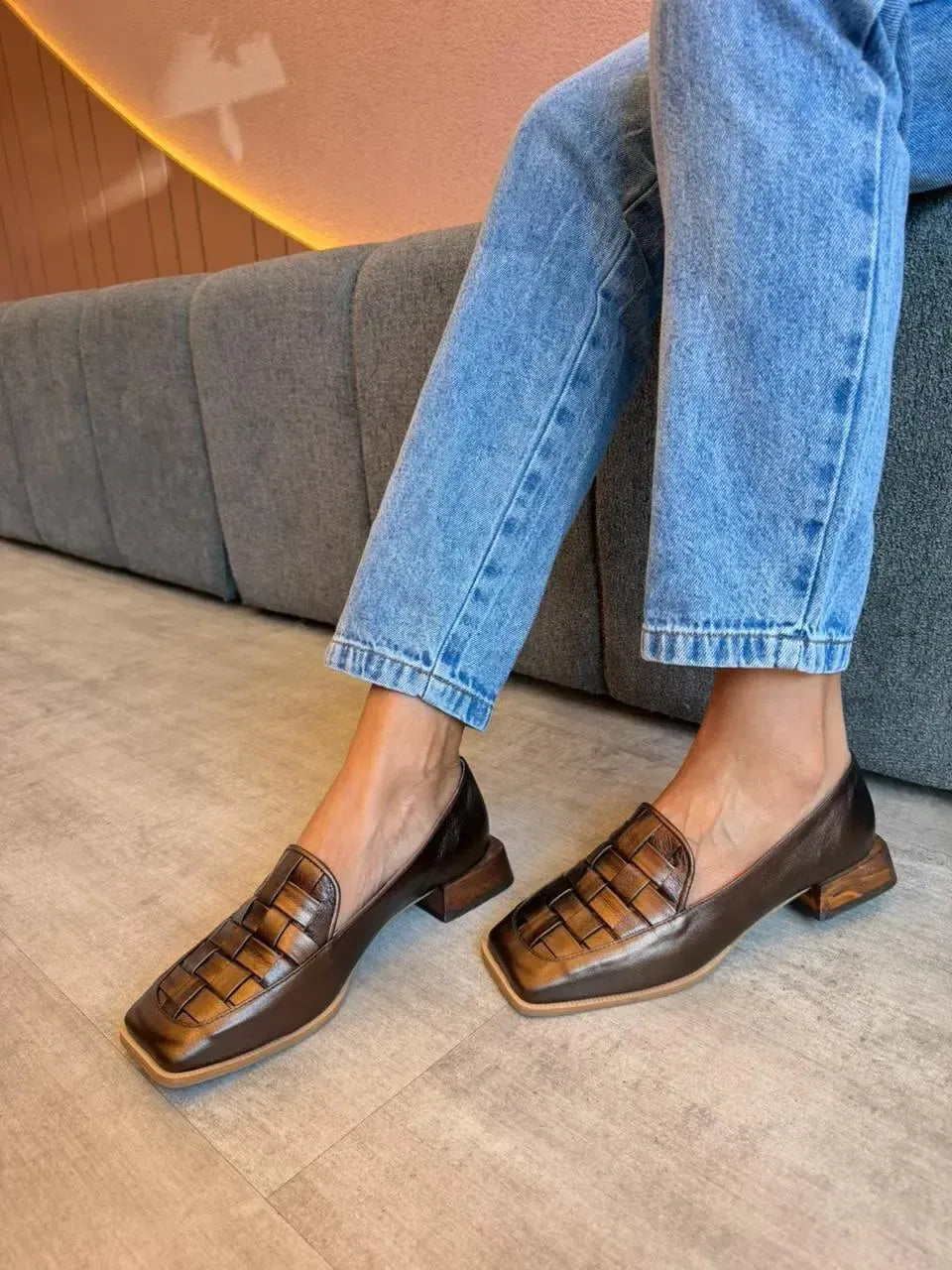 Mocassim Nina, Café Metalizado