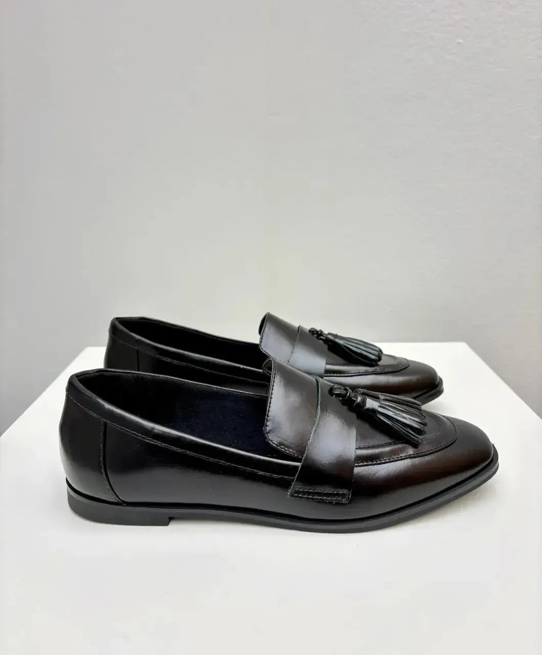 Mocassim Paola, Preto