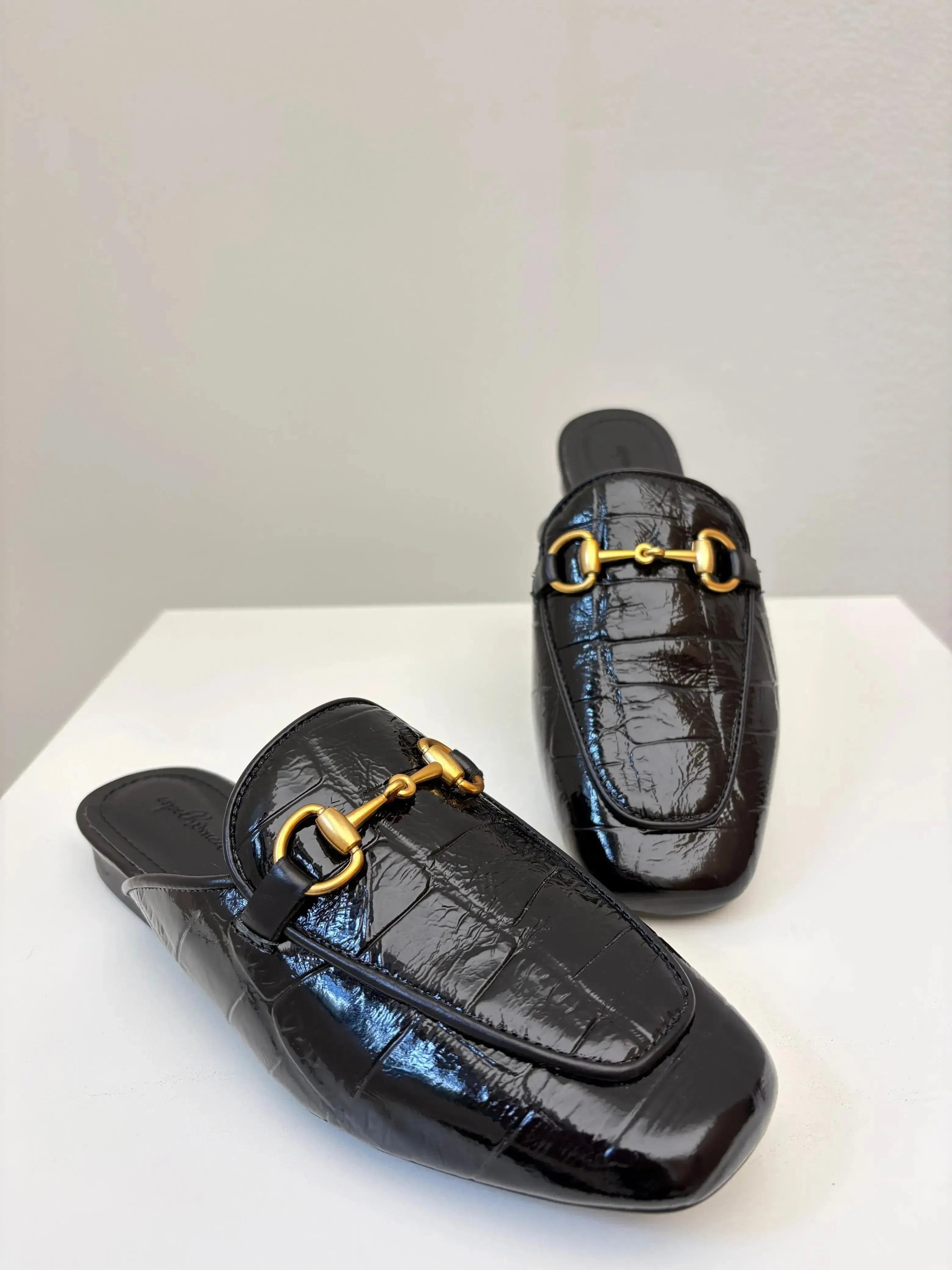 Mule Croco, Preto Verniz