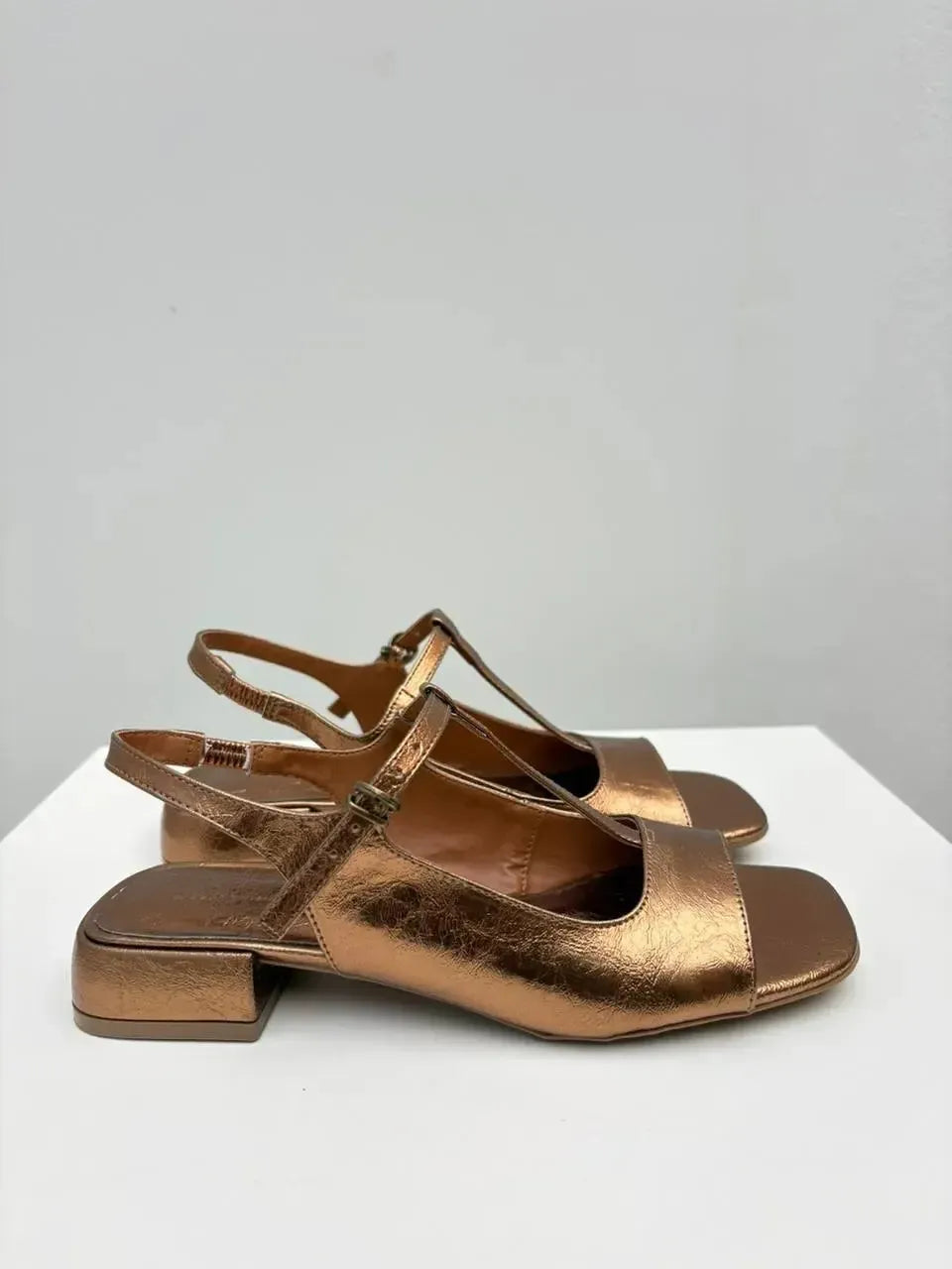 Rasteira Capri Bronze