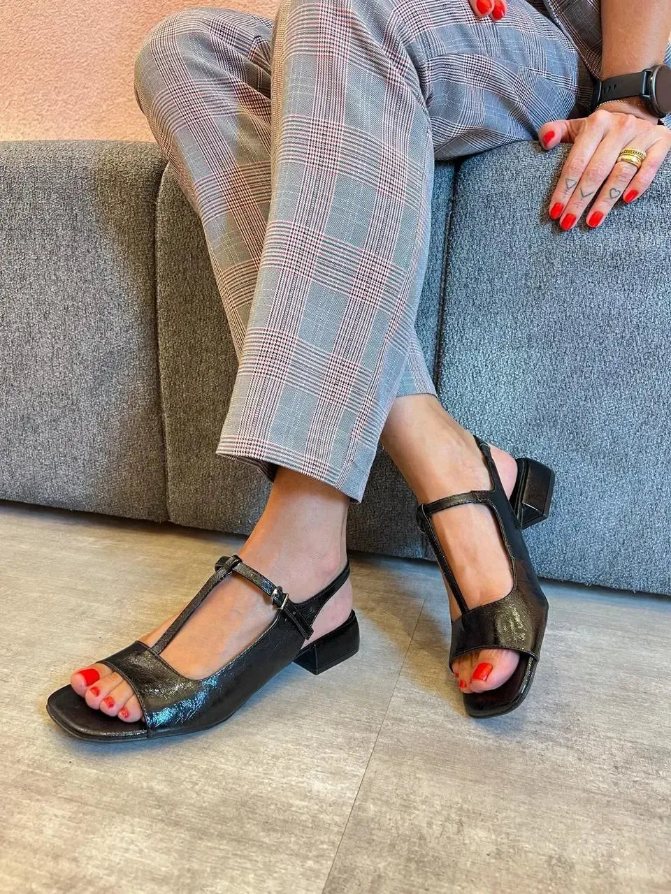 Rasteira Capri Verniz Preta