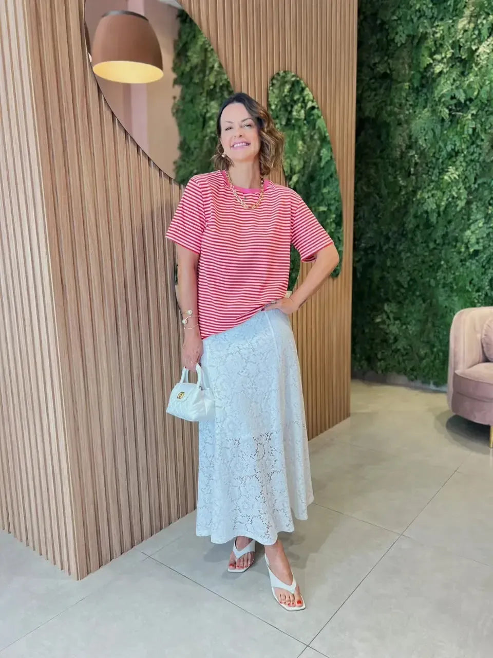 Saia Midi em Renda, Branca