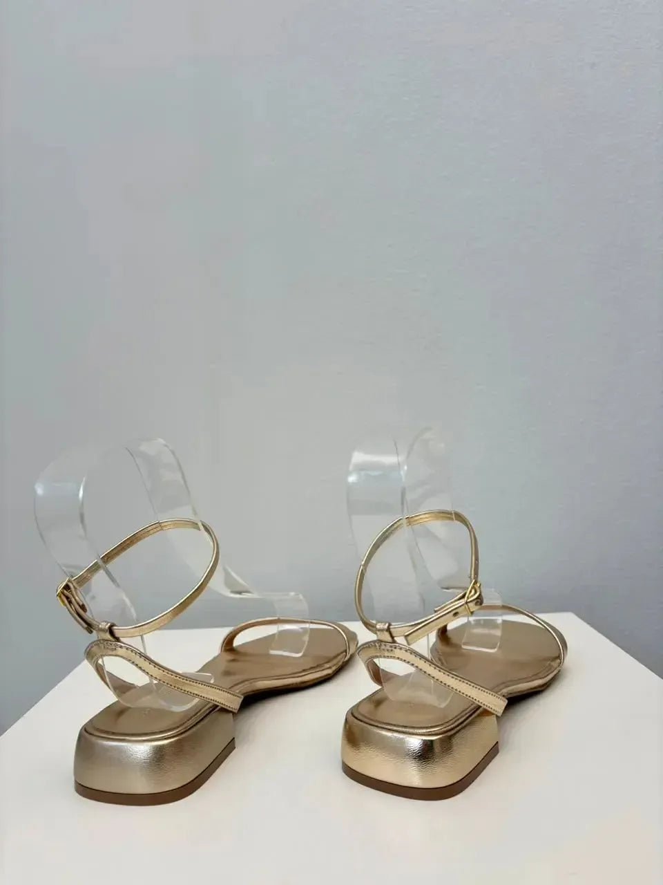 Sandália Maju, Ouro Light