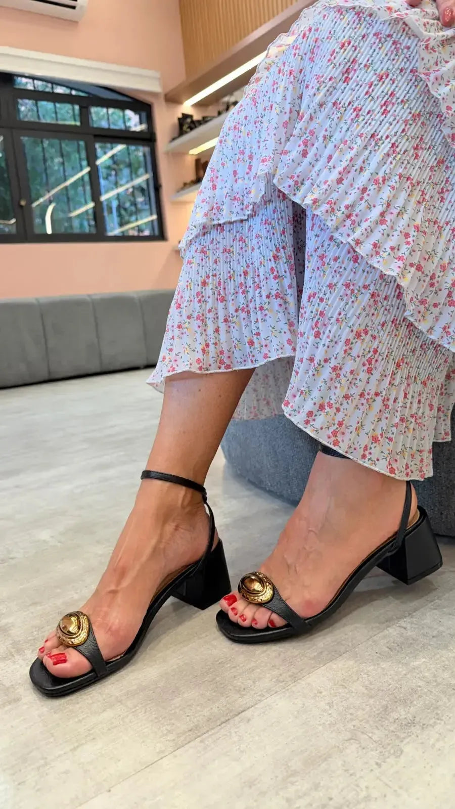 Sandália Sara, Preta