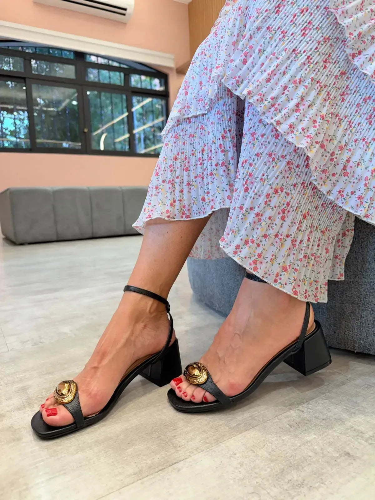 Sandália Sara, Preta
