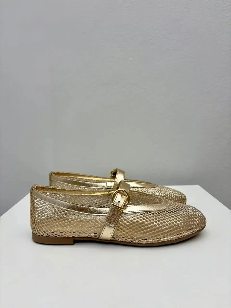 Sapatilha Livia, Ouro Light