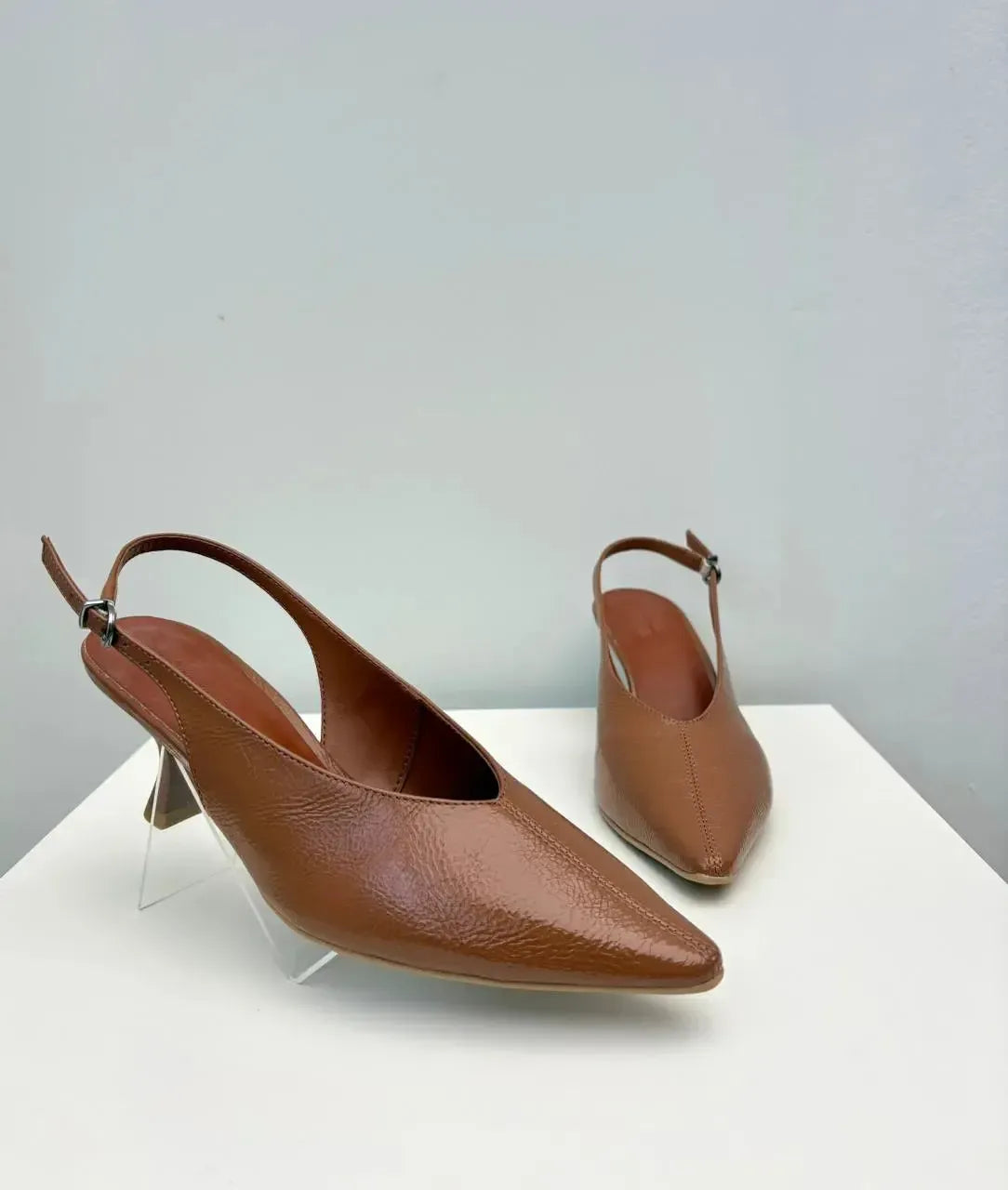 Scarpin Aline Slingback, Caramelo