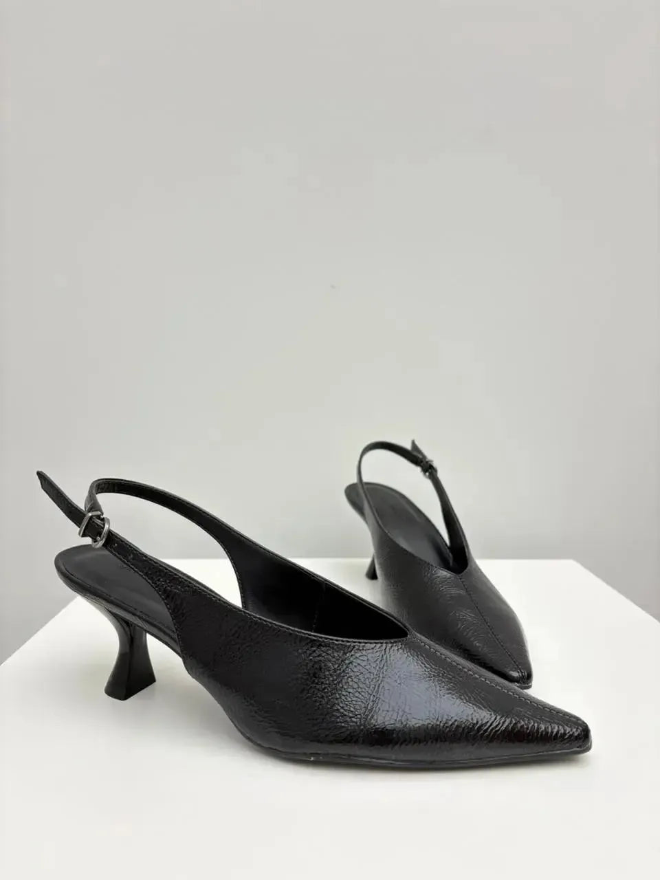 Scarpin Aline Slingback, Preto